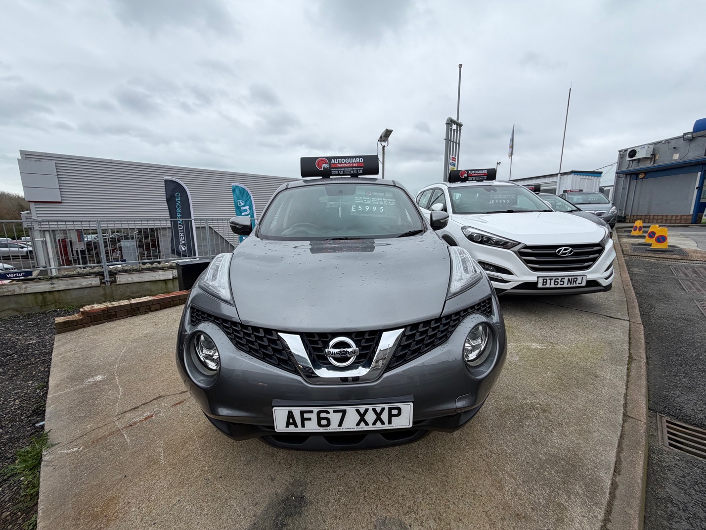 								Nissan Juke full									
