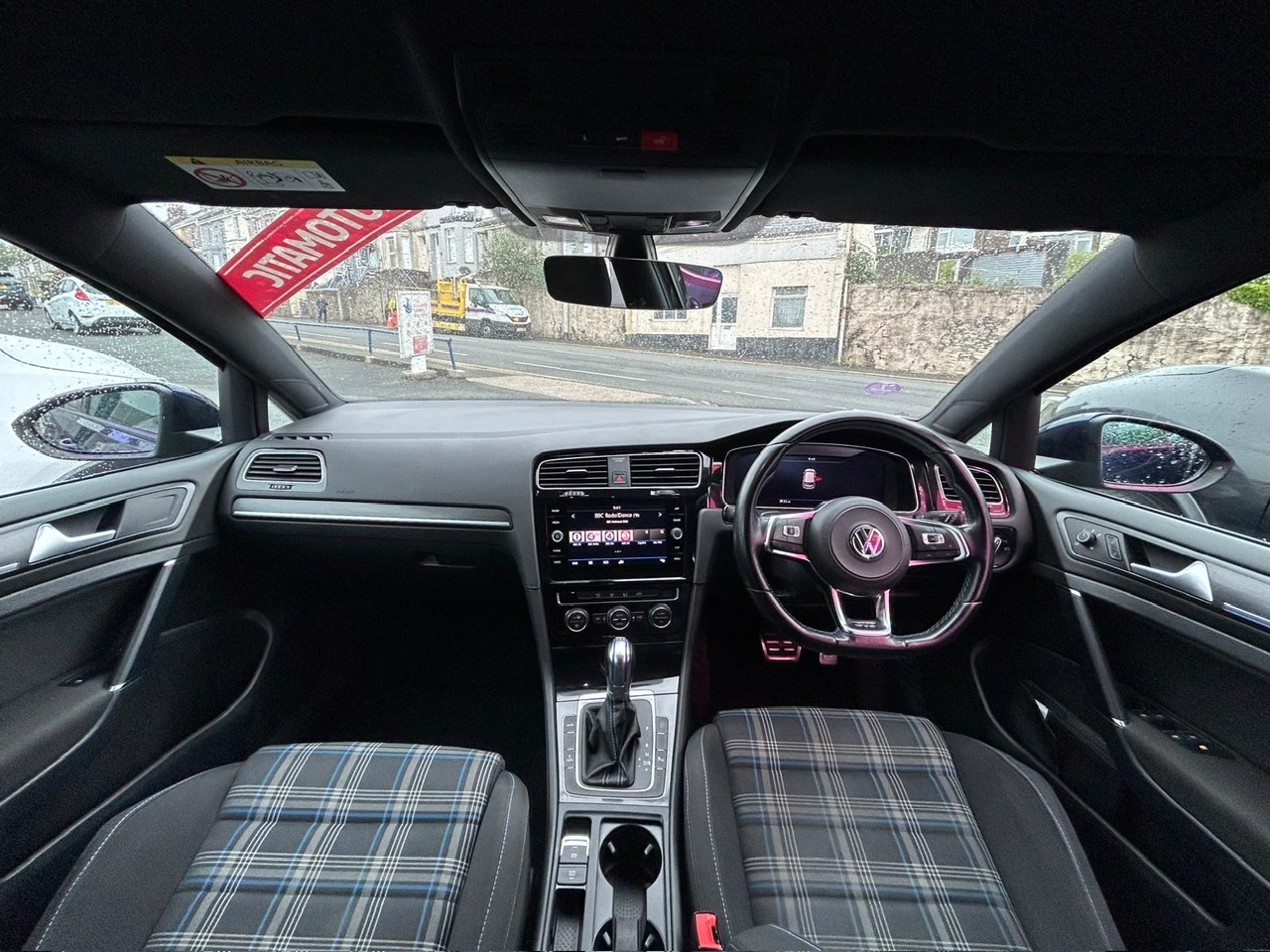 								2018 Volkswagen Golf full									