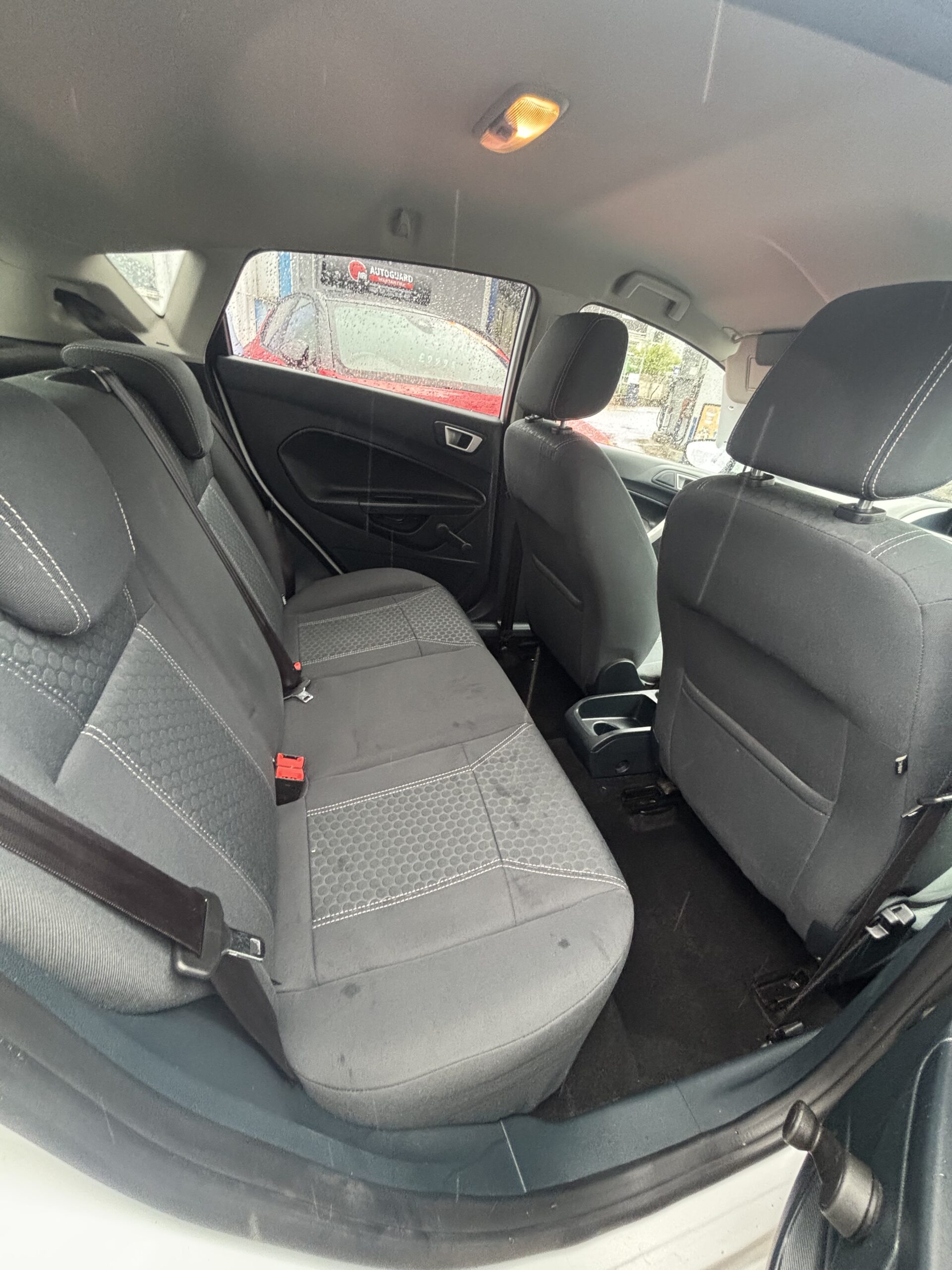 2012 Ford Fiesta 1.4 Titanium 5-Door