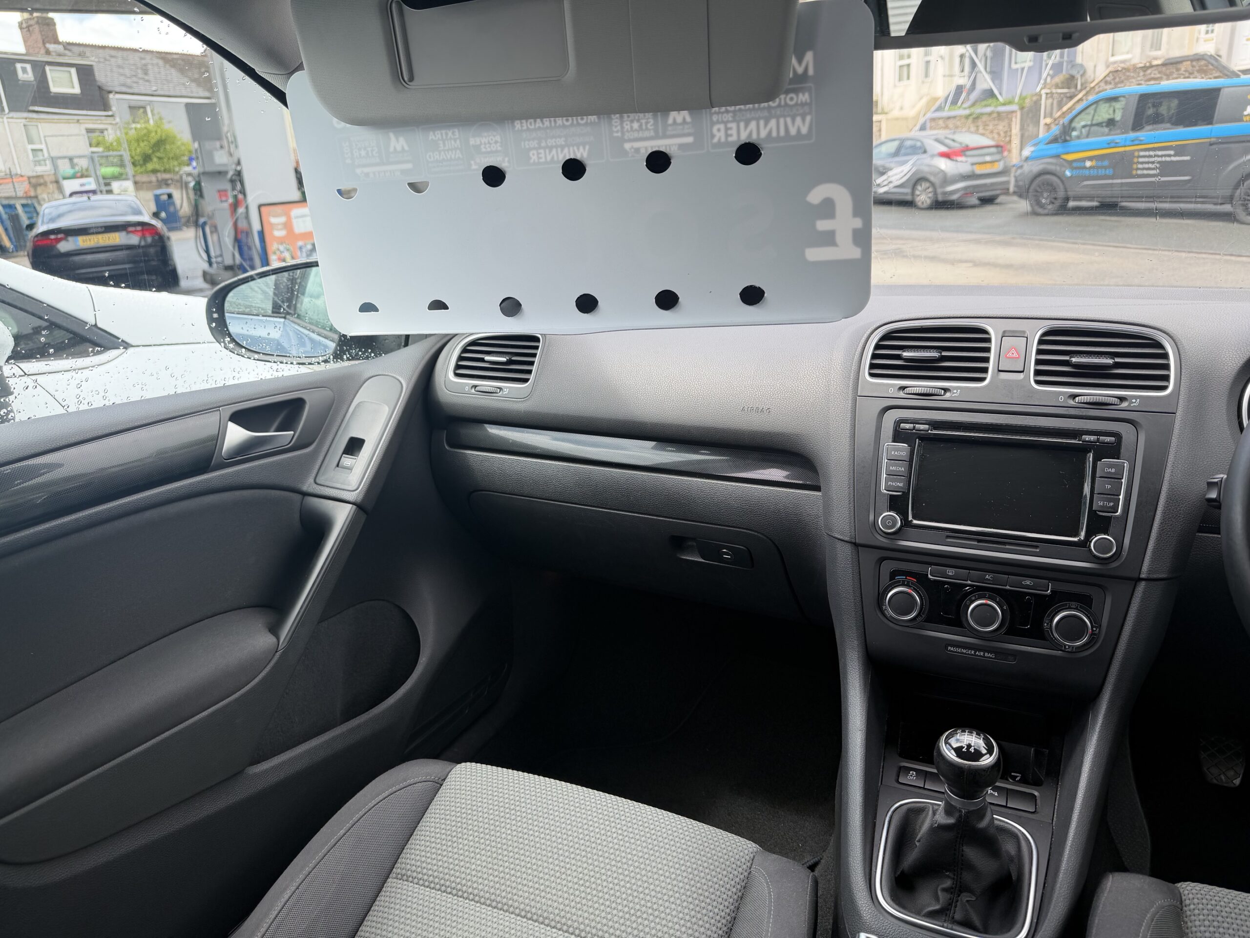 								VOLKSWAGEN GOLF 1.6 TDi 105 Match 5dr full									
