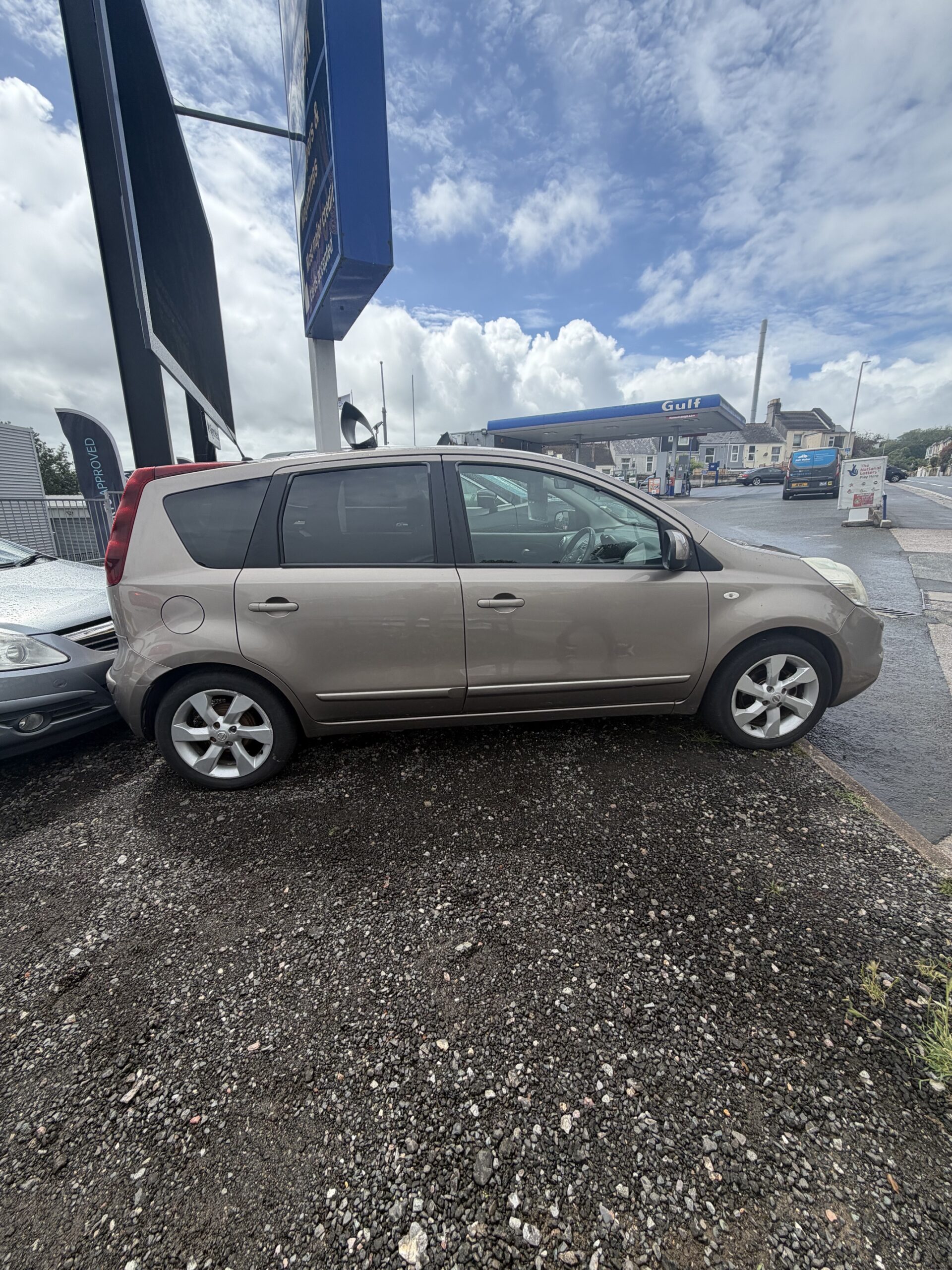 2010 Nissan Note