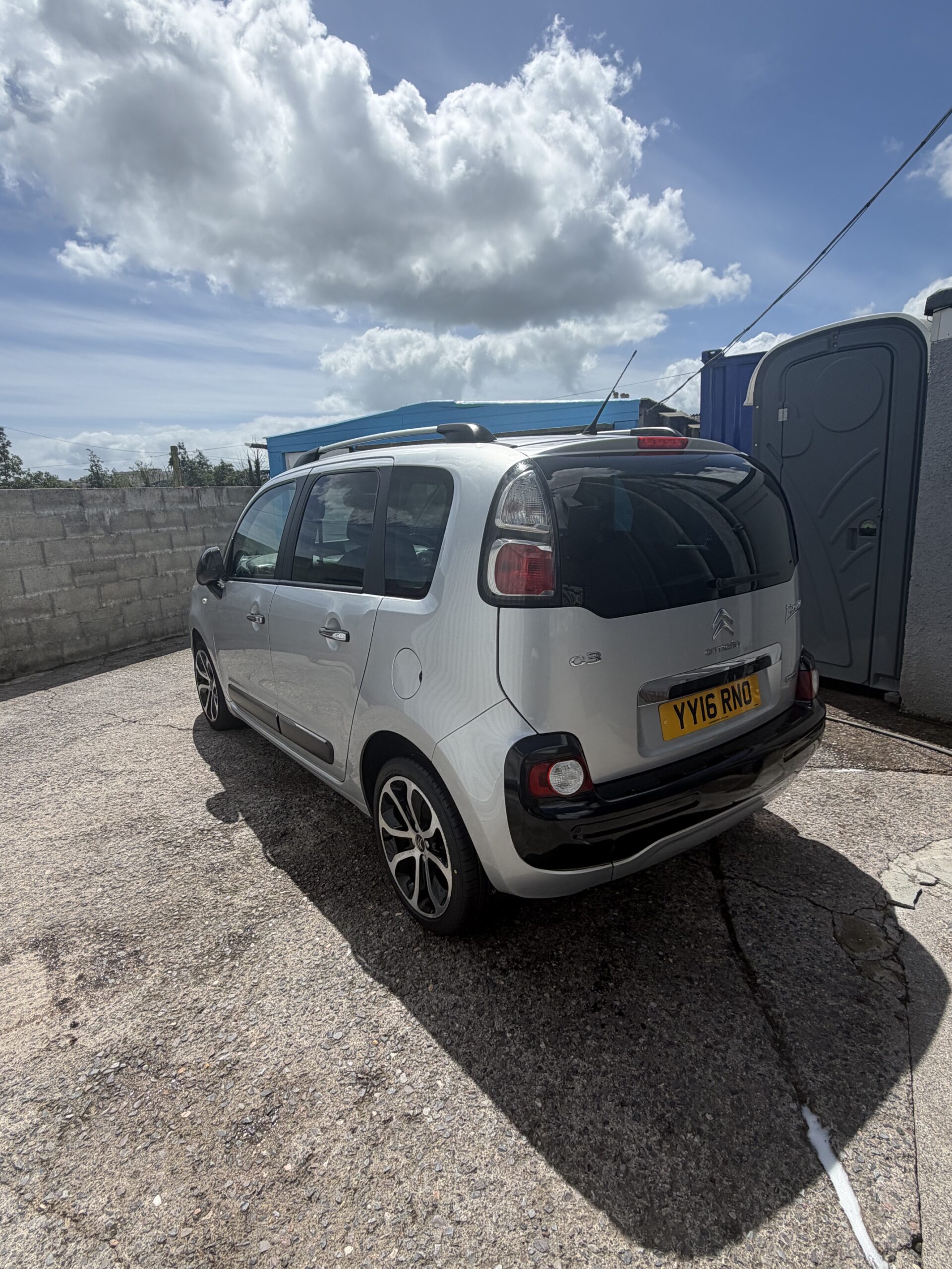 CITROEN C3 PICASSO 16 BlueHDi Platinum 5dr