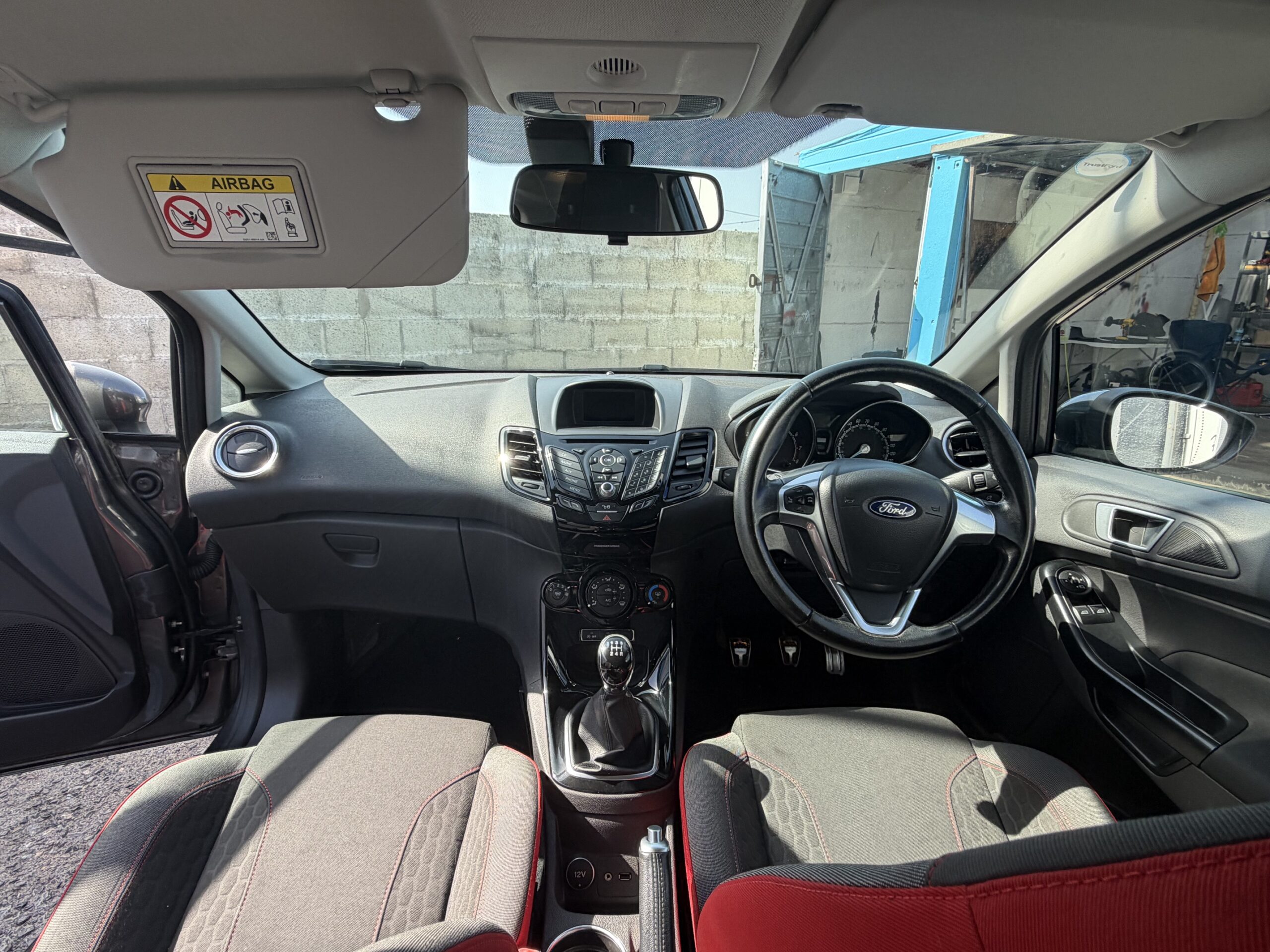 								FORD FIESTA 1.0 EcoBoost 125 Zetec S 3dr full									