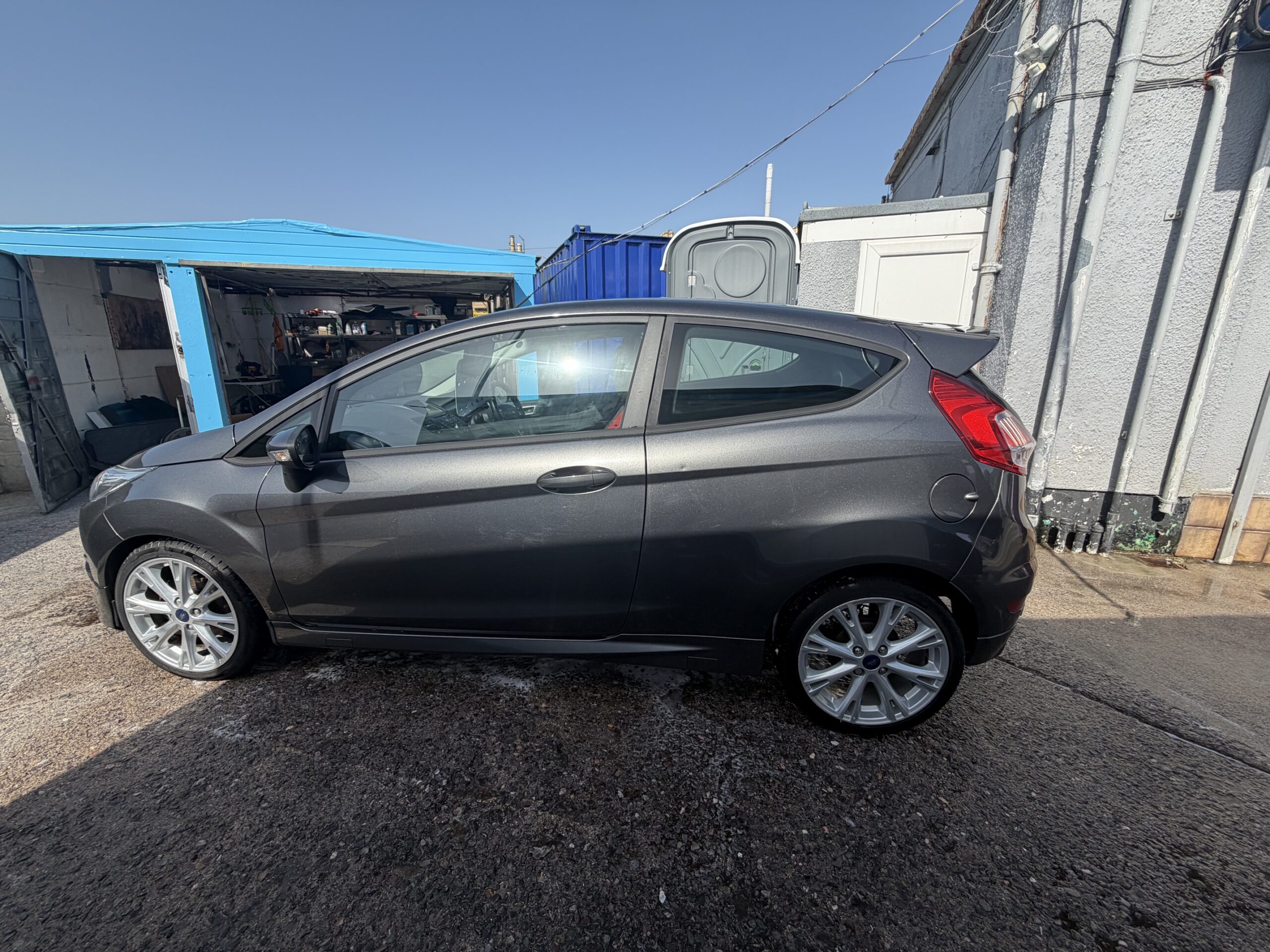 								FORD FIESTA 1.0 EcoBoost 125 Zetec S 3dr full									
