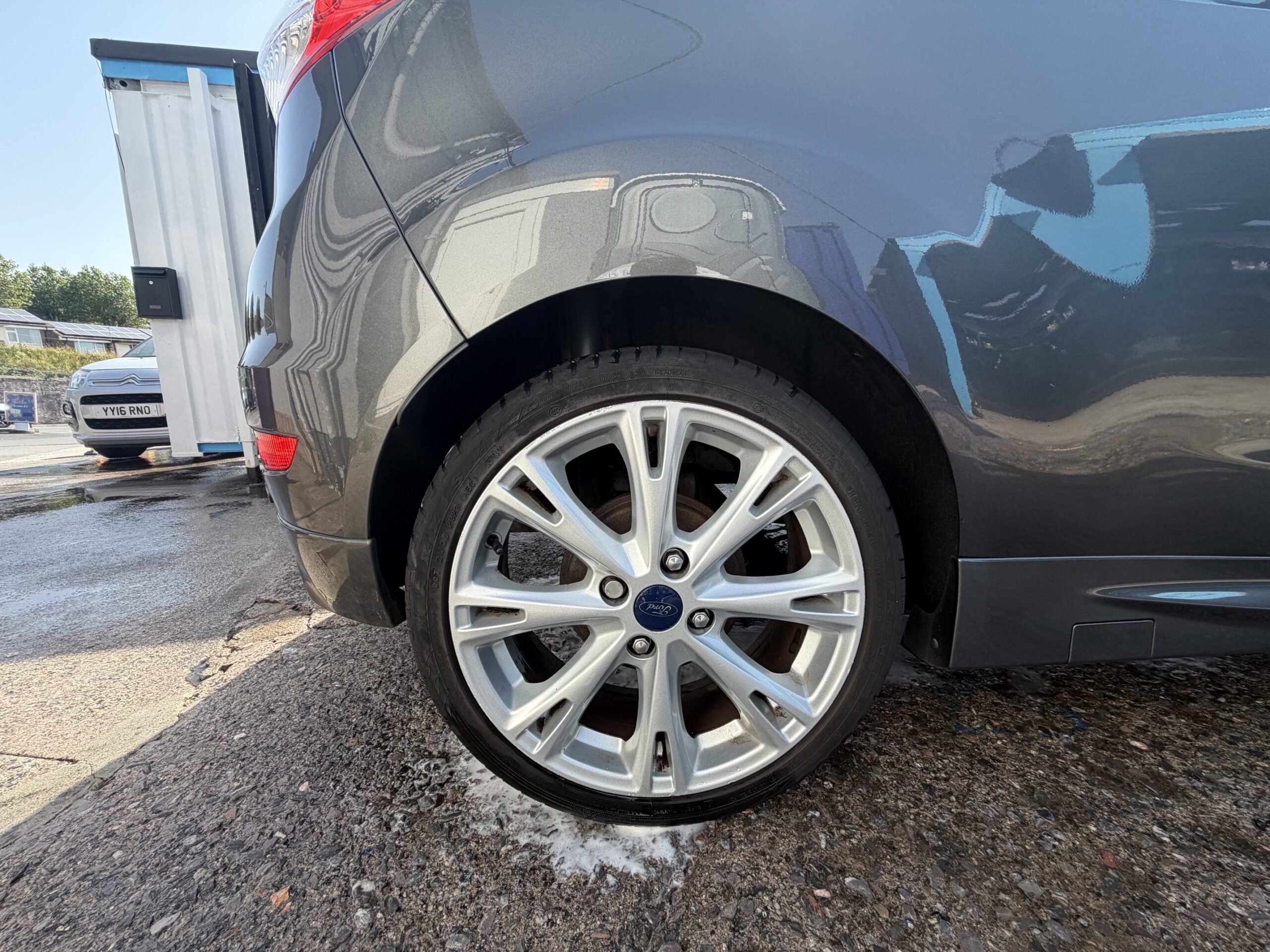 								FORD FIESTA 1.0 EcoBoost 125 Zetec S 3dr full									