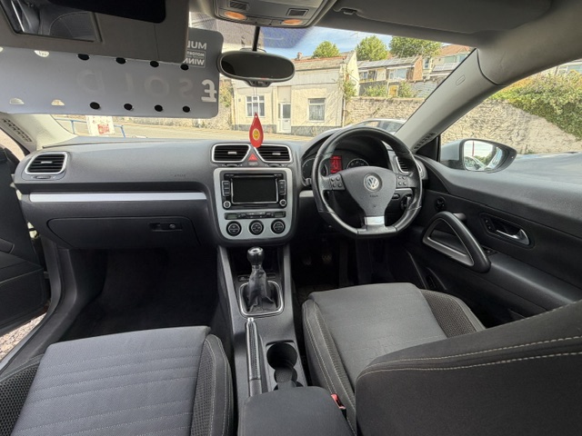 								VOLKSWAGEN SCIROCCO 2.0 TDI GT 3dr full									