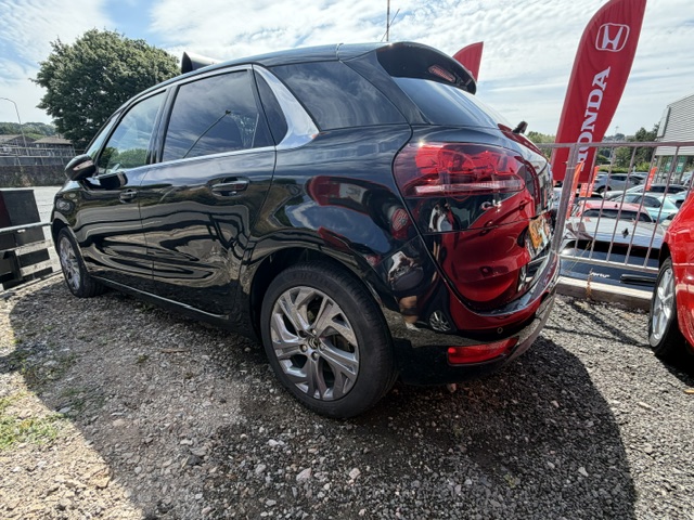 								CITROEN C4 PICASSO 1.6 e-HDi 115 Airdream Exclusive 5dr full									