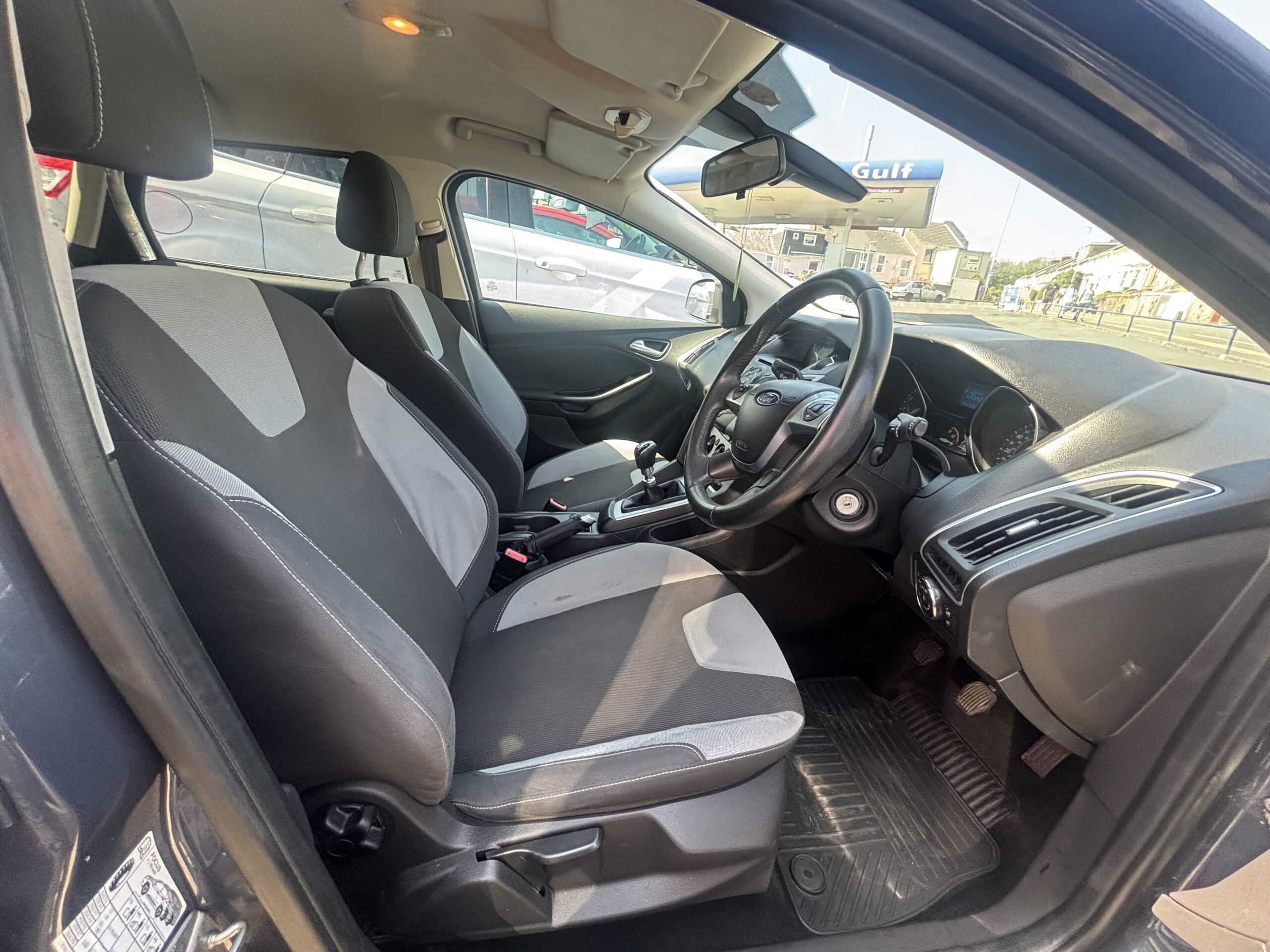 								FORD FOCUS 1.0 125 EcoBoost Zetec 5dr Manual – Petrol – 1.0L – Estate full									