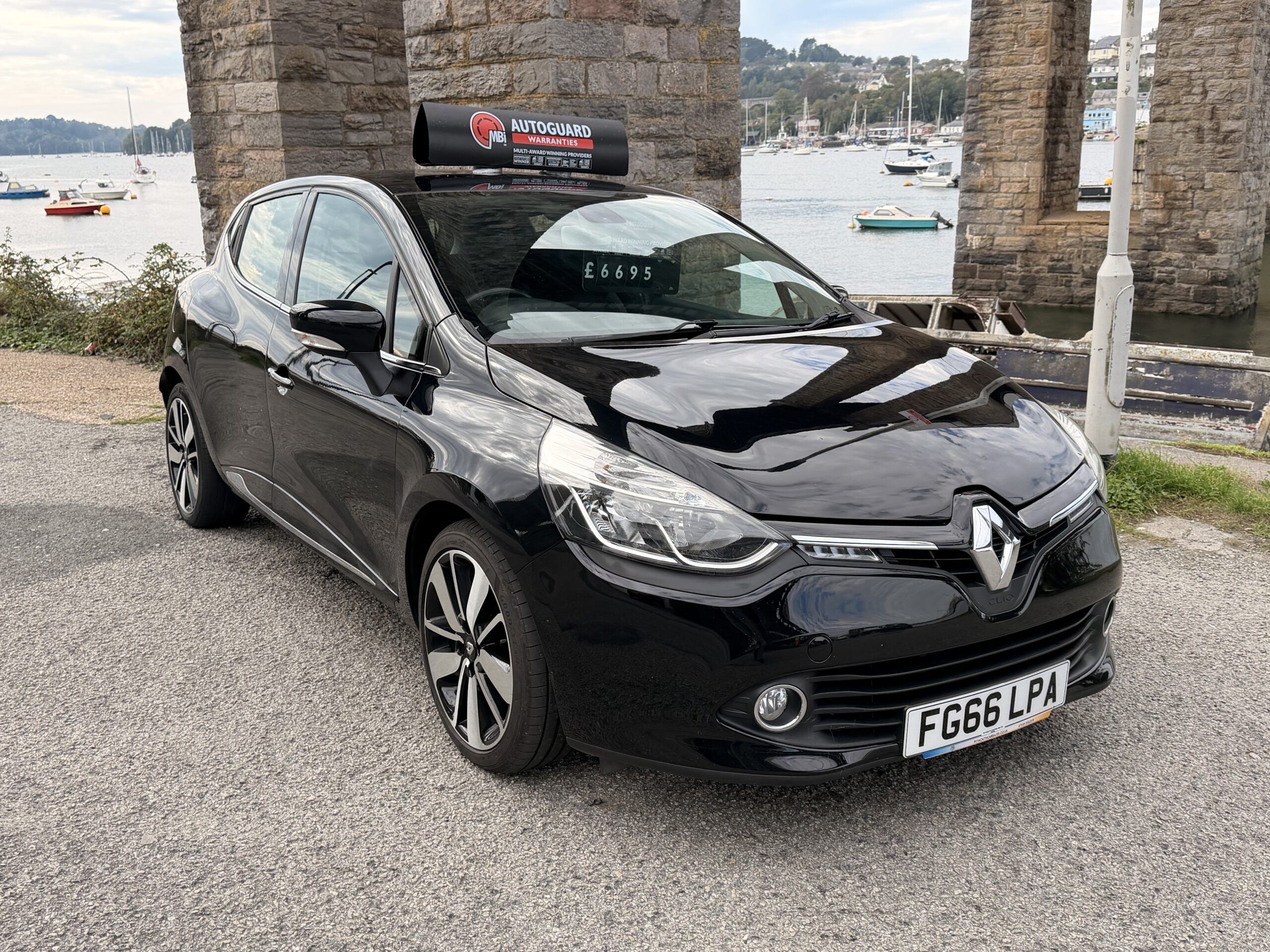 RENAULT CLIO 1.5 dCi 90 Dynamique S Nav 5dr