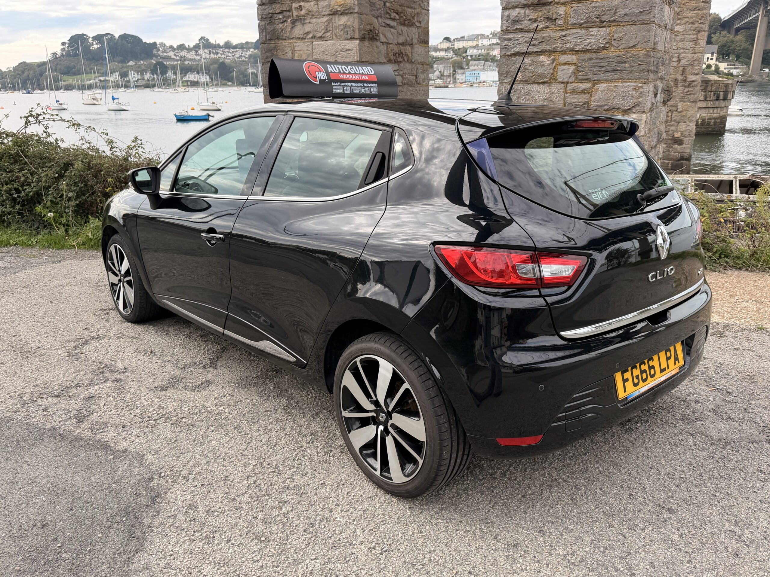 
								RENAULT CLIO 1.5 dCi 90 Dynamique S Nav 5dr full									