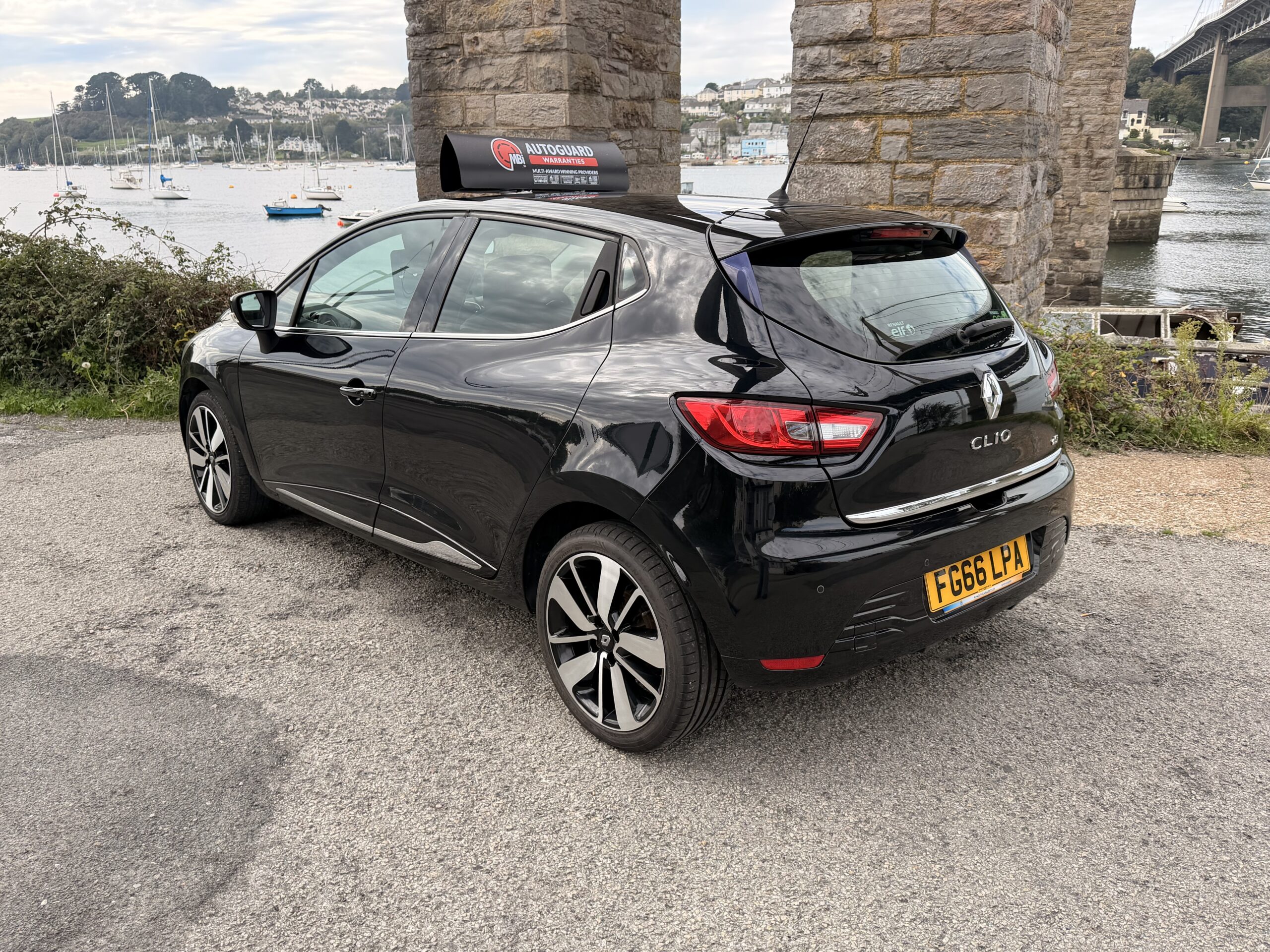 
								RENAULT CLIO 1.5 dCi 90 Dynamique S Nav 5dr full									