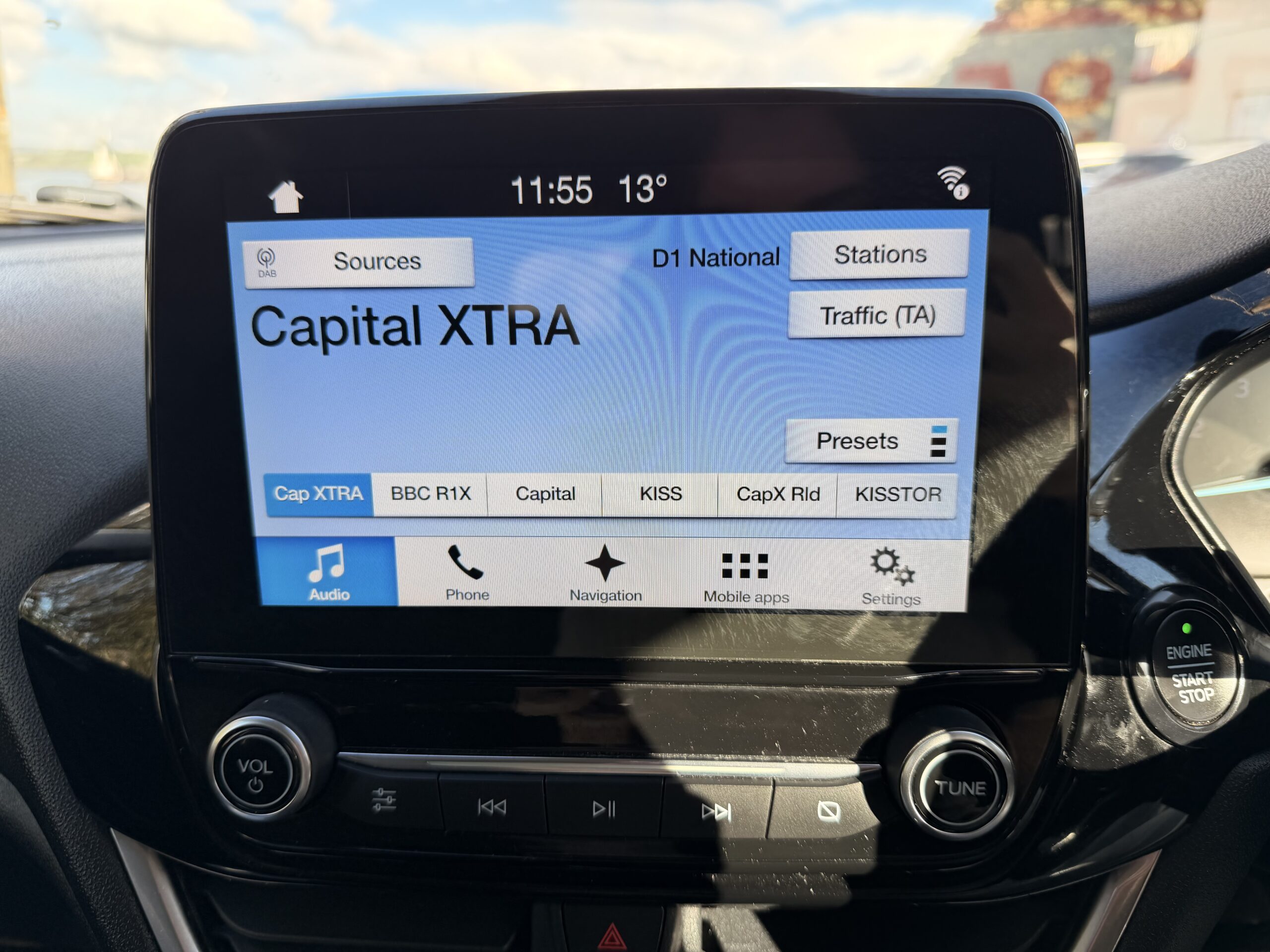 
								FORD FIESTA 1.0 EcoBoost Titanium 5dr full									
