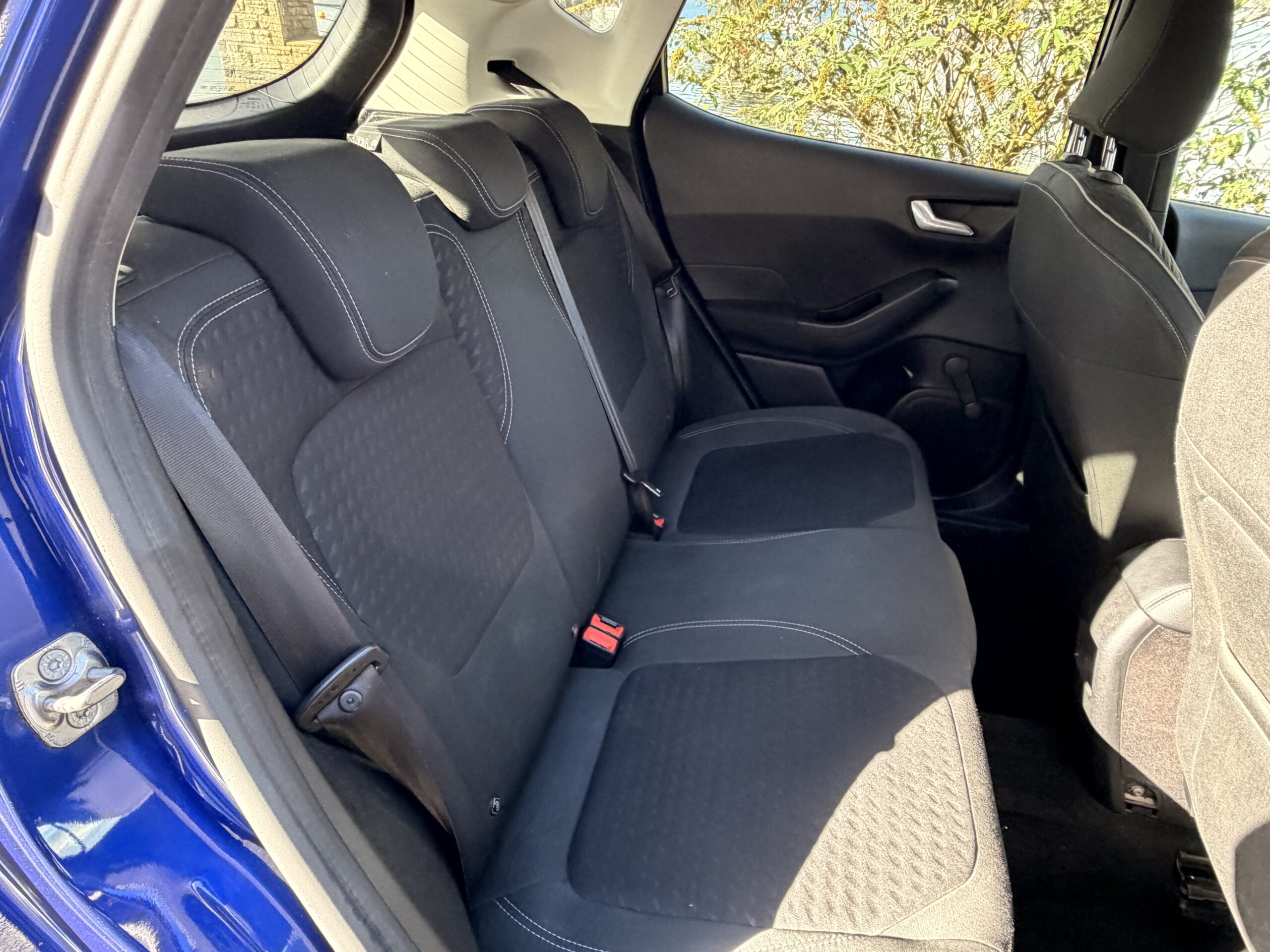 
								FORD FIESTA 1.0 EcoBoost Titanium 5dr full									
